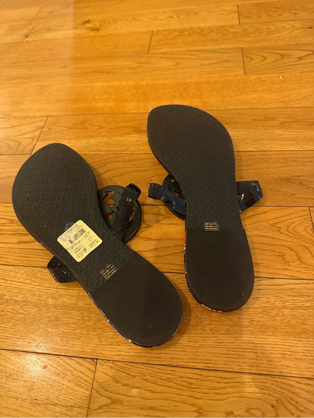 NEW Tory Burch Miller Navy Tea Party Floral Patent Leather Sandals - Picture 8 of 12